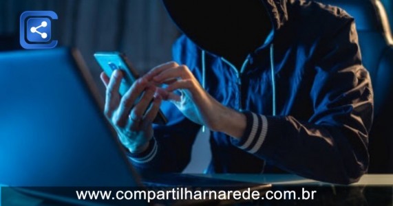 Seu celular pode estar te vigiando; Saiba como remover espiões