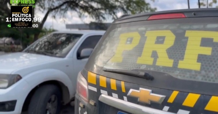  SÁBADO 12 DE JULHO DE 2025 .  PRF RECUPEROU NA BR-104 EM *CARUARU-PE*, CARRO ROUBADO EM ABRIL NO RECIFE.