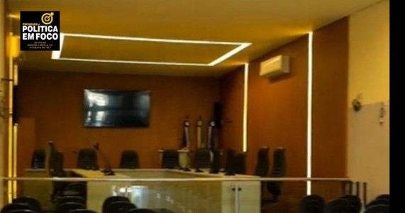 Léo Parente destaca melhorias em reforma que modernizou a Câmara de Vereadores de Salgueiro
