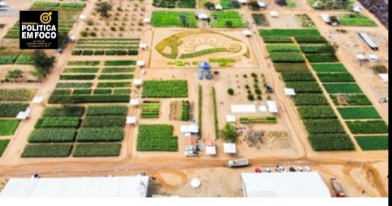 Caravana vai levar produtores rurais de São José do Belmonte para evento com foco na agricultura em Petrolina