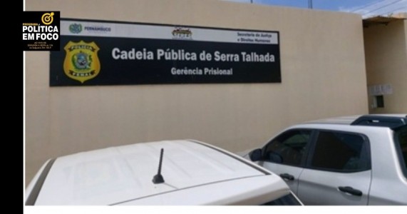 Policiais apreendem celulares e outros objetos proibidos em revista na Cadeia 