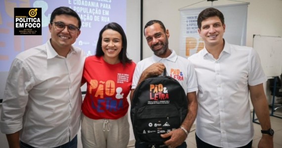 Programa Pão e Letra é lançado com bolsas de estudo para população em situação de rua