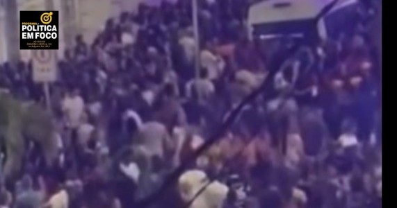 Confusão toma conta da Marquês de Olinda durante intervalo do show de Priscila Senna