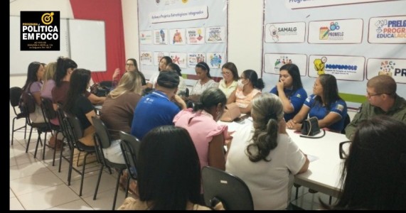 Prefeitura de Lagoa Grande discute políticas públicas para a população em situação de rua