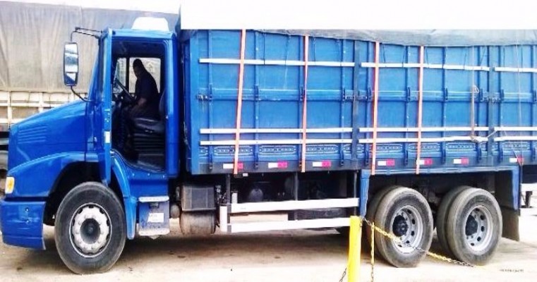 Utilidade pública: Caminhoneiro tem veículo roubado no Interior da Bahia e pede ajuda por informações