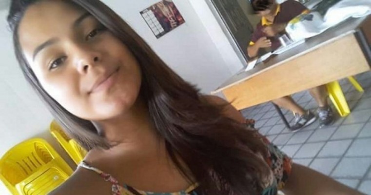 Garota de 15 anos morre após queda de moto, no Sertão do Pajeú