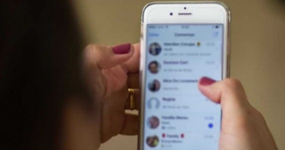 Grupos de família do WhatsApp são os que mais compartilham "fake news"