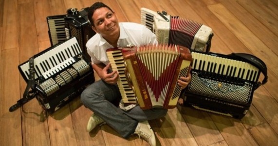 Targino Gondim e Flávio José lançam disco junino