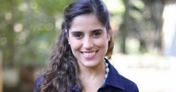 Filha de Zezé, Camilla Camargo fala sobre sucesso em "Carinha de Anjo"