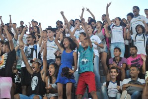 Maurina Rodrigues e Urbano Gomes, campeã e vice-campeão dos Jogos de Santo Antônio