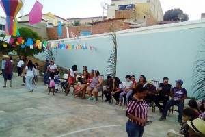 APAE realiza festa junina com alunos e familiares