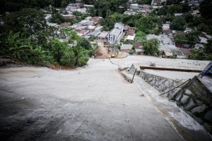 Prefeitura do Recife investe R$ 8,6 milhões em obra de contenção de encosta em Dois Unidos