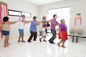 Carnaval e alegria: Usuários do CAPS de Petrolina caem na folia com muita diversão e música 