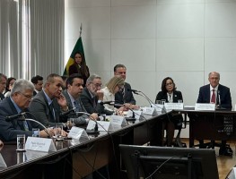 Alimentos devem ficar fora do tarifaço americano, defende Guilherme Coelho ao Governo e ao setor do agronegócio