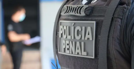 Polícia Penal vai abrir concurso com 600 vagas para nível médio completo; salários podem passar de R$ 6 mil