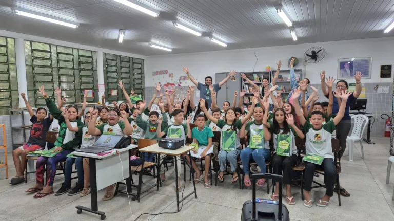 Caruaru já garante água potável em todas as unidades da Rede Municipal de Ensino de Caruaru desde 2017