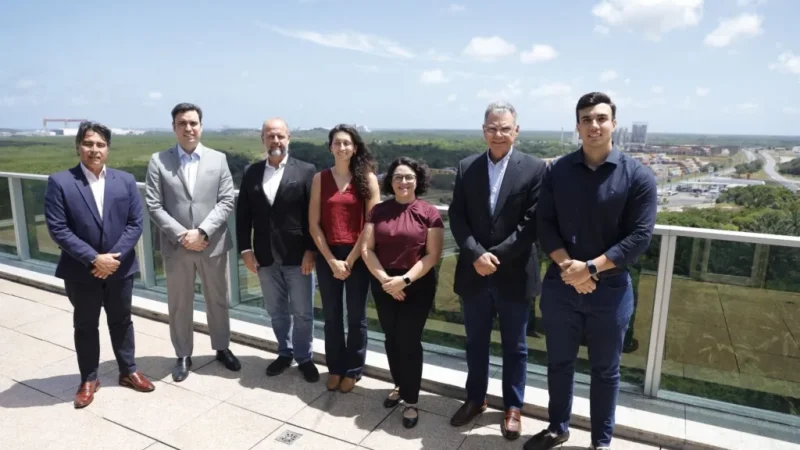 Suape recebe empresa dinamarquesa licenciadora de tecnologia para a descarbonização