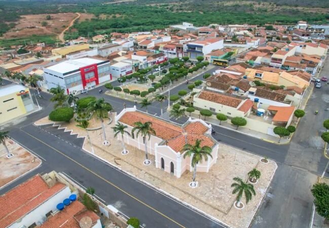 Novo vazamento na Adutora Maria Tereza causa desabastecimento em Afrânio