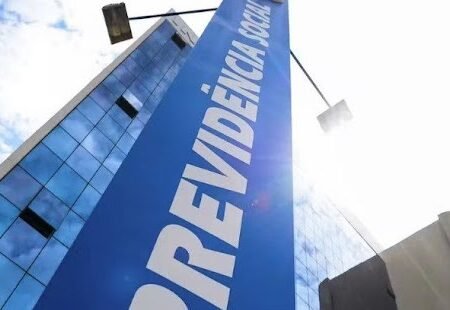 Se liga! Governo Federal vai antecipar parcelas do 13°; saiba quem tem direito