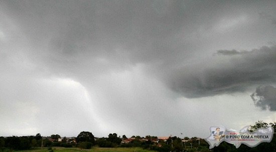 Alerta de perigo: Inmet renova avisos de chuvas com ventos fortes para o interior de PE