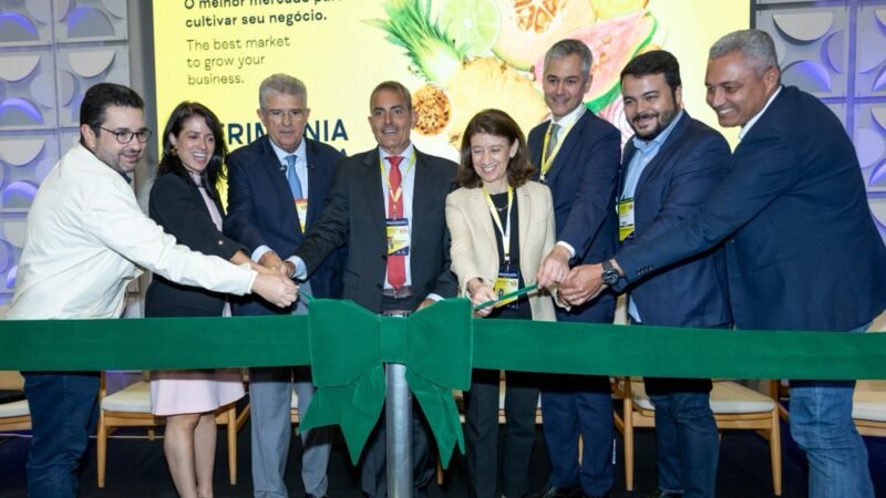Guilherme Coelho é homenageado na feira internacional de negócios Fruit Attraction São Paulo