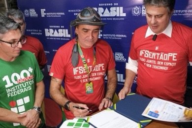 Ministro da Educação autoriza aquisição de equipamentos e mobiliário para o restaurante estudantil do Campus Salgueiro do IFSertãoPE