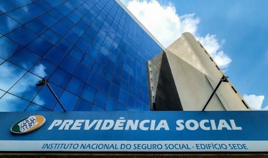 INSS começa a pagar 13° salário de beneficiários na sexta; veja quem tem direito