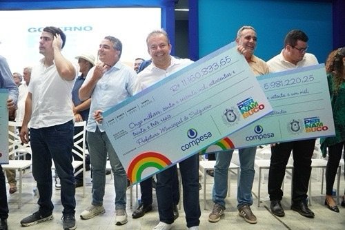 Salgueiro adere ao processo de concessão de serviços da Compesa e vai priorizar o saneamento básico em áreas carentes