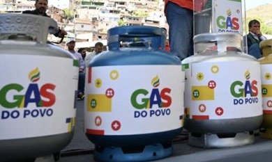 Moradora de Salgueiro denuncia cobrança indevida de “taxa de retirada” do Programa Gás do Povo