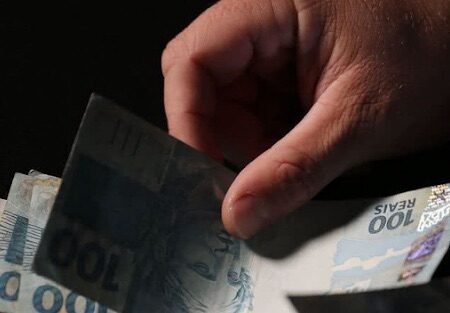 Seu CPF pode estar nessa lista: Veja se você pode receber parte dos R$ 10,6 bilhões esquecidos nos bancos