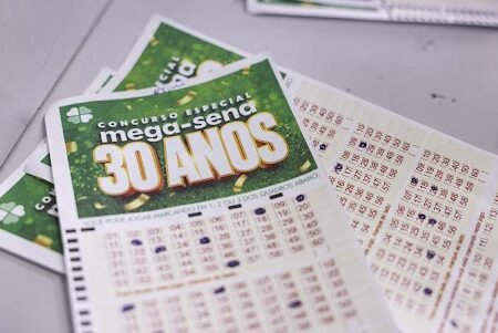Apostas dividem prêmio de R$ 360 milhões da Mega-sena Especial de 30 Anos