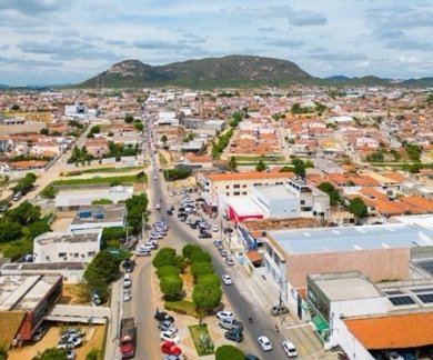 Comércio e construção civil aquecem economia de Salgueiro e fazem município ficar entre os que mais geraram empregos no Sertão em março
